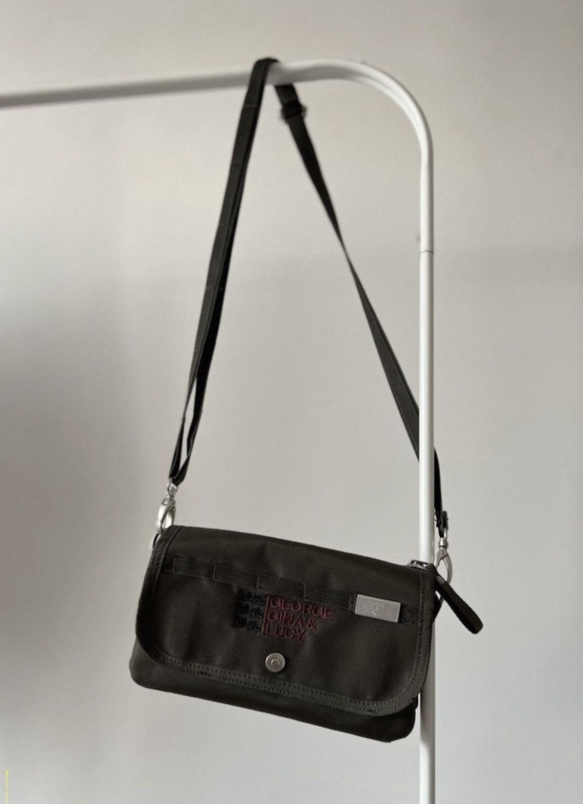 Avant Garde x Vintage George Gina & Lucy Mini Bag Messenger Ggl in Brown, Men's
