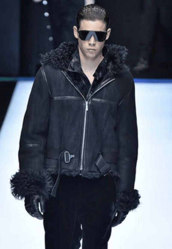 Emporio Armani AW2018 Emporio Armani Fur Collar Black Leather Jacket Size US M / EU 48-50 / 2 - 1 Thumbnail