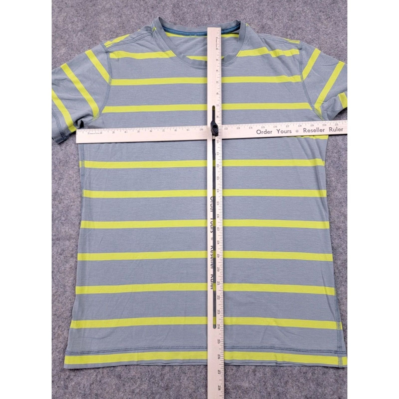 Lululemon Lululemon Shirt Mens Small Gray Yellow Stripe Activewear Sports Colorful Striped Short Sleeve Crew Neck Logo Regular Fit Size US S / EU 44-46 / 1 - 5 Thumbnail