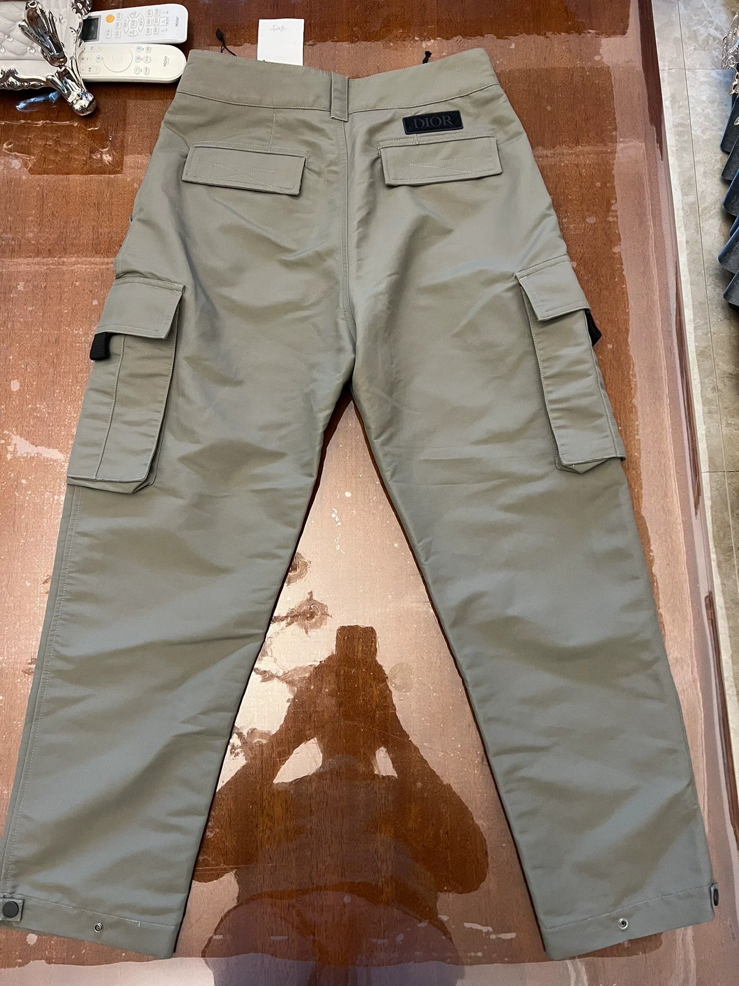 Dior Dior Cargo Pants NWT Size 44 1 Size Up Adj Authentic Size US 28 / EU 44 - 3 Thumbnail