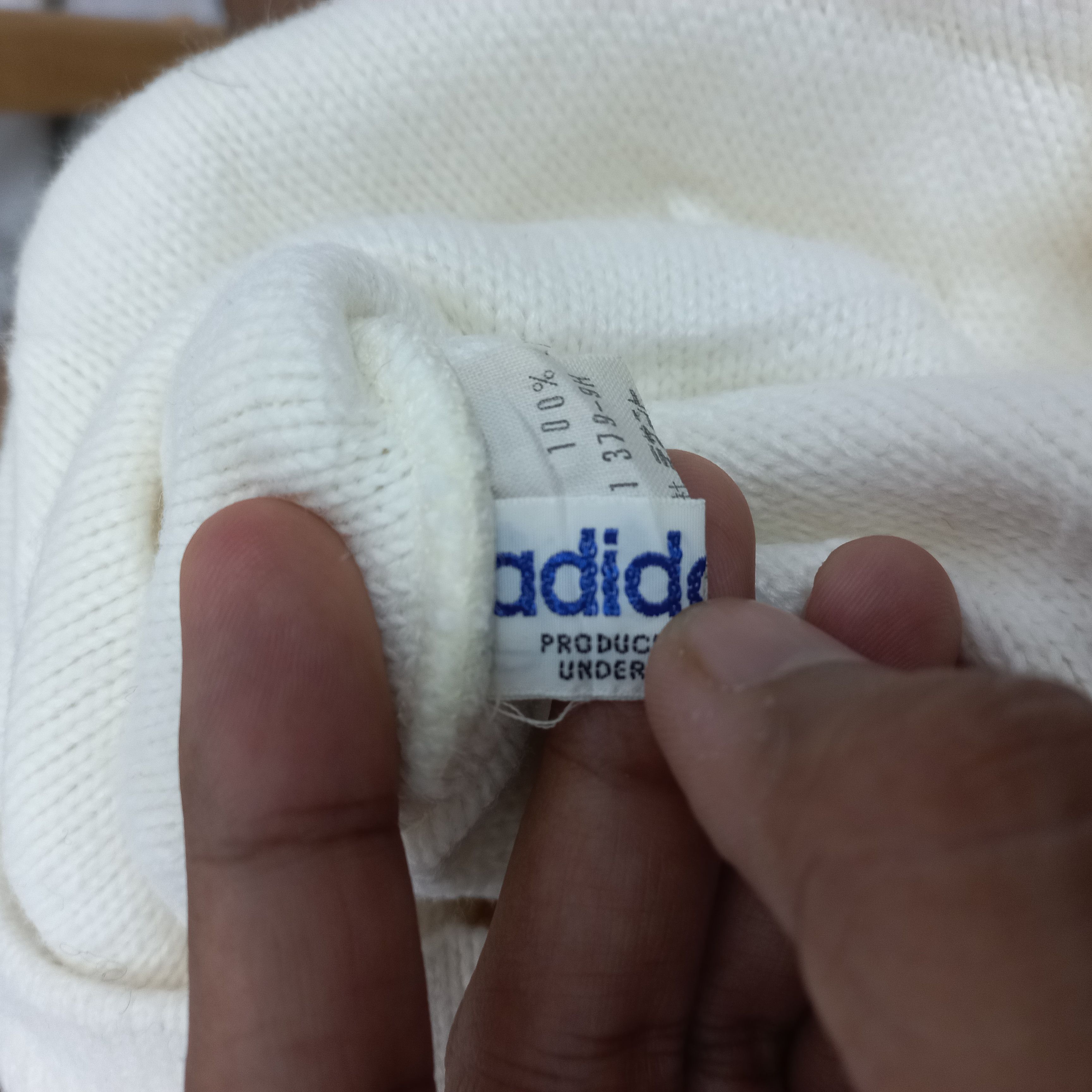 Adidas 💥 Vintage adidas iconic big logo trefoil pull on beanie hat Size ONE SIZE - 6 Thumbnail