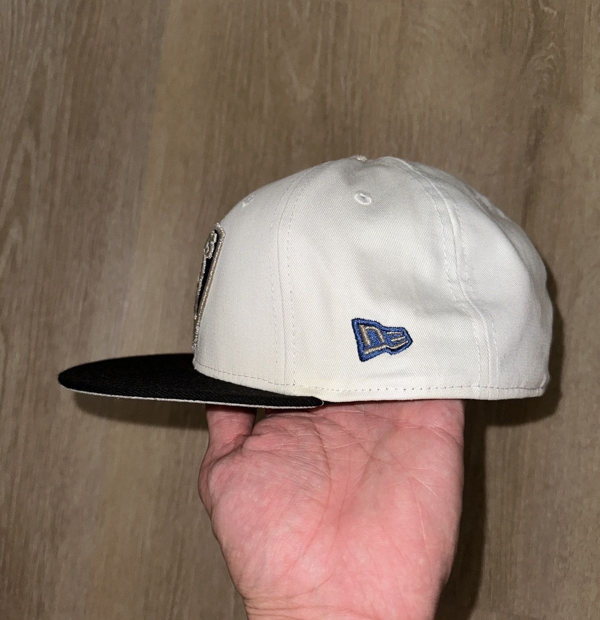 New Era Chicago Bulls Hardwood Classics Fitted Hat Size 7 1/2 Size ONE SIZE - 2 Thumbnail