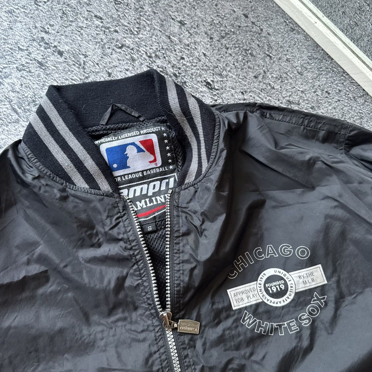 MLB Vintage MLB chicago white sox black jacket Size US M / EU 48-50 / 2 - 5 Thumbnail