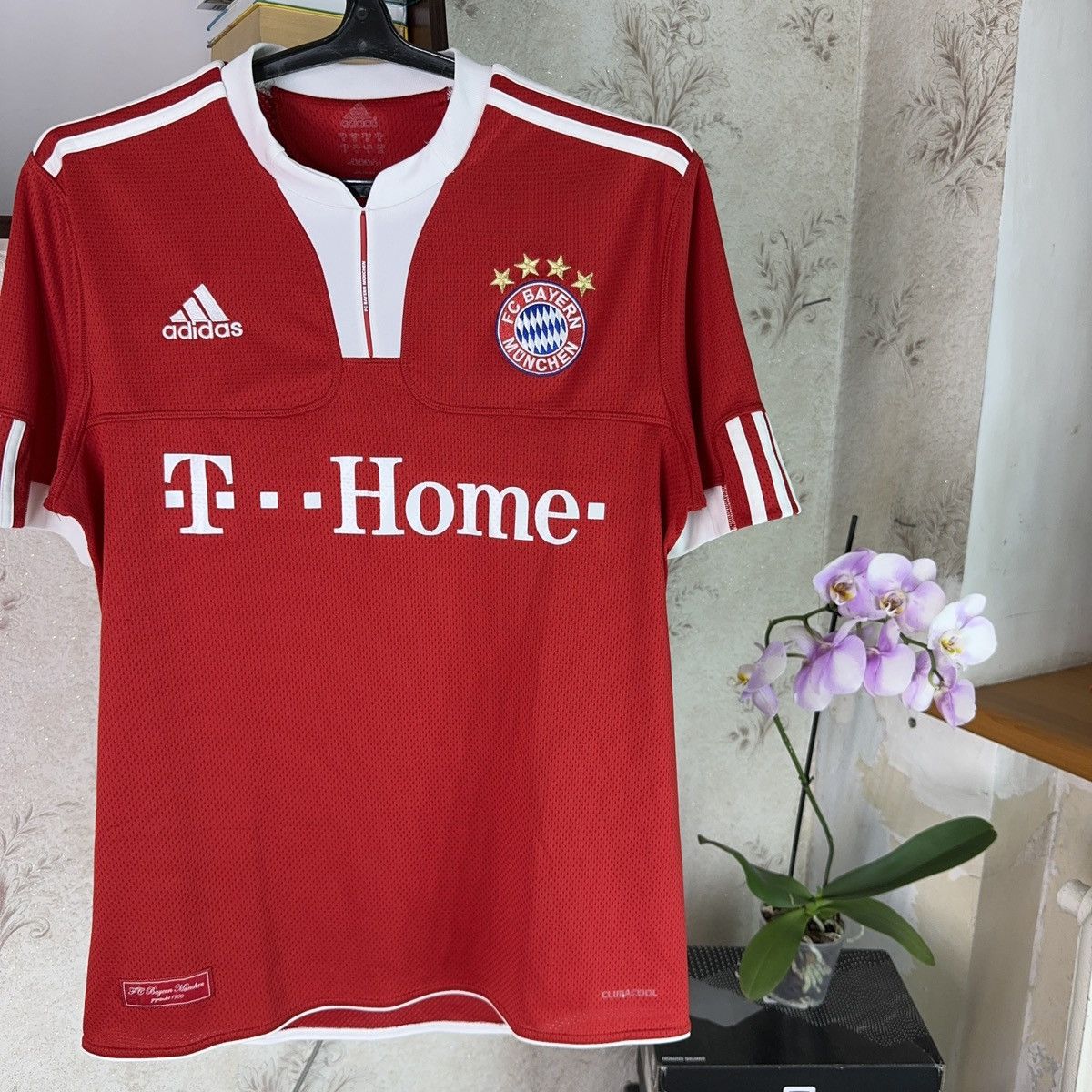 Vintage Adidas Bayern Munich Jersey 2009 Home Soccer Football M Size US S / EU 44-46 / 1 - 3 Thumbnail