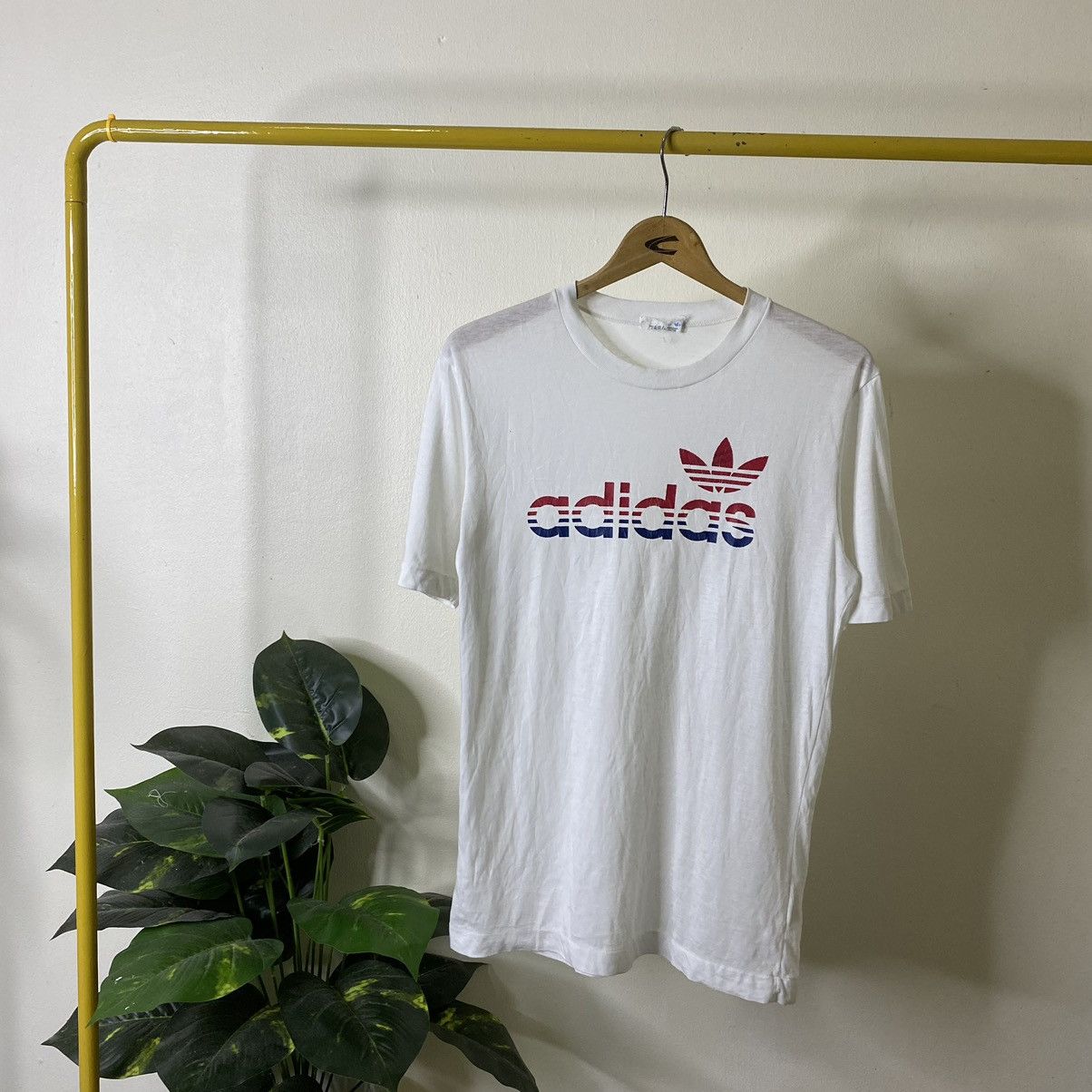 Adidas Vintage 1980s Adidas Spell Out Tee Size US M / EU 48-50 / 2 - 1 Thumbnail