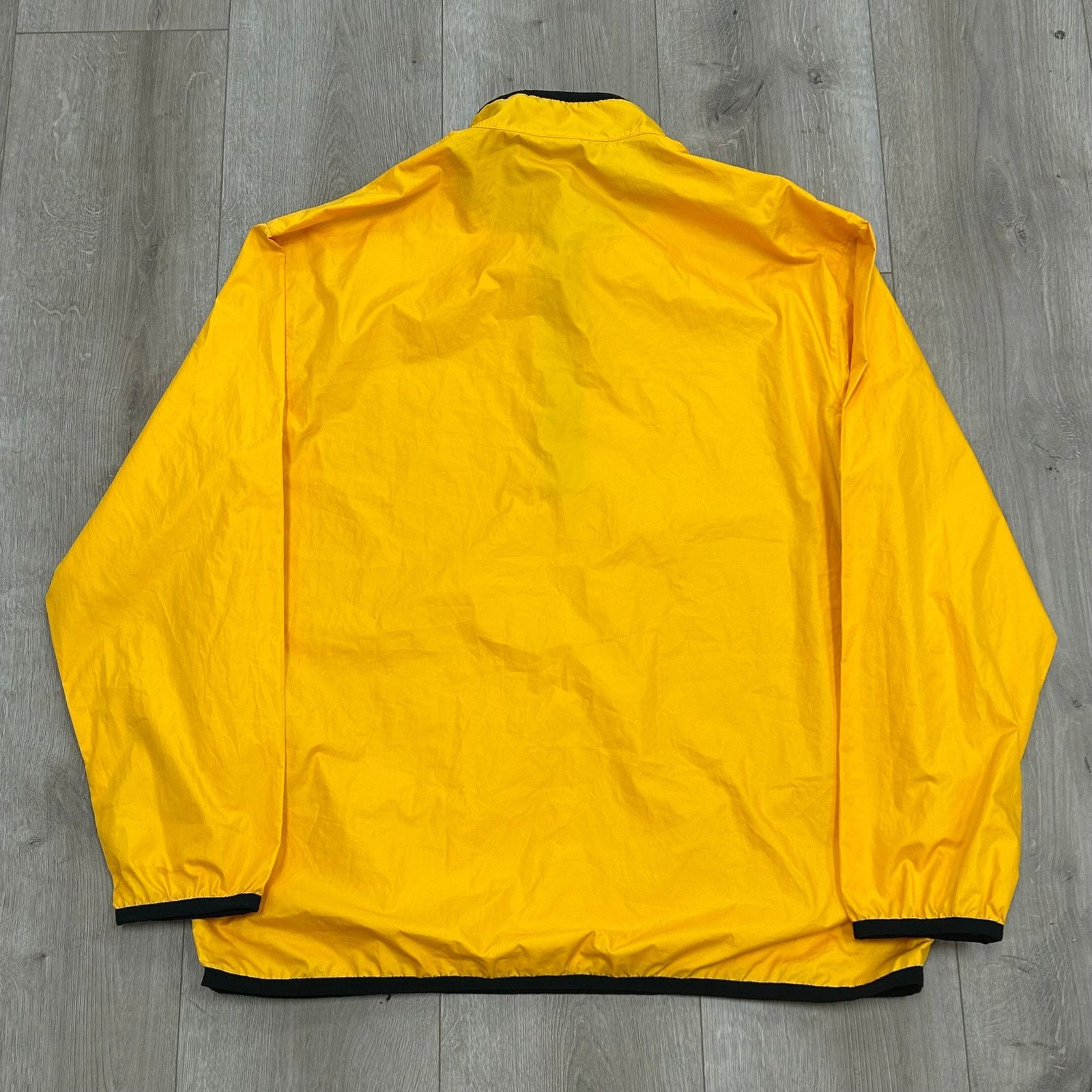Nike VINTAGE Nike Yellow Half Zip Spellout Windbreaker Jacket Size US L / EU 52-54 / 3 - 9 Thumbnail