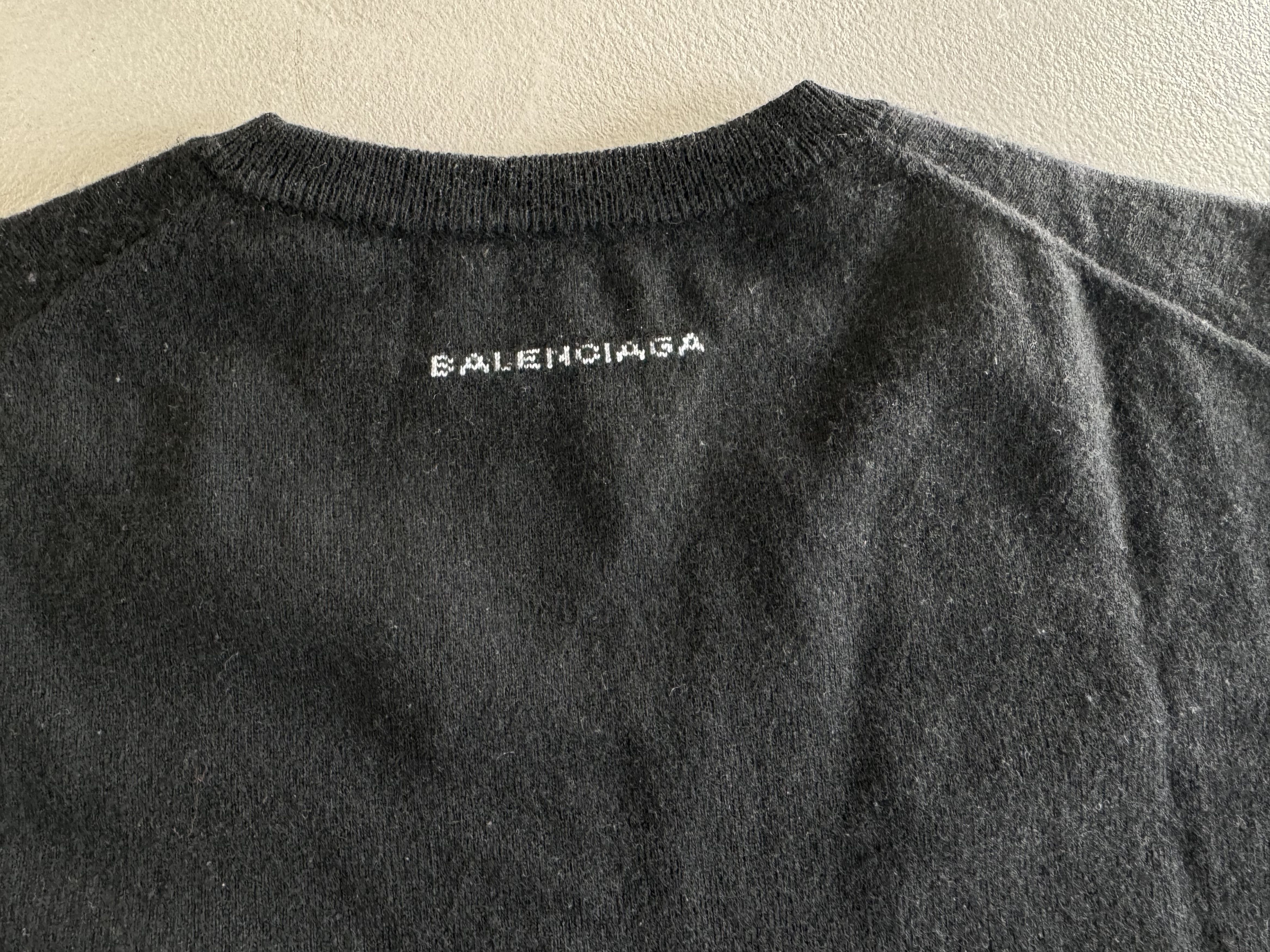 Balenciaga Balenciaga Wool Logo Sweater, Black Size US S / EU 44-46 / 1 - 6 Thumbnail