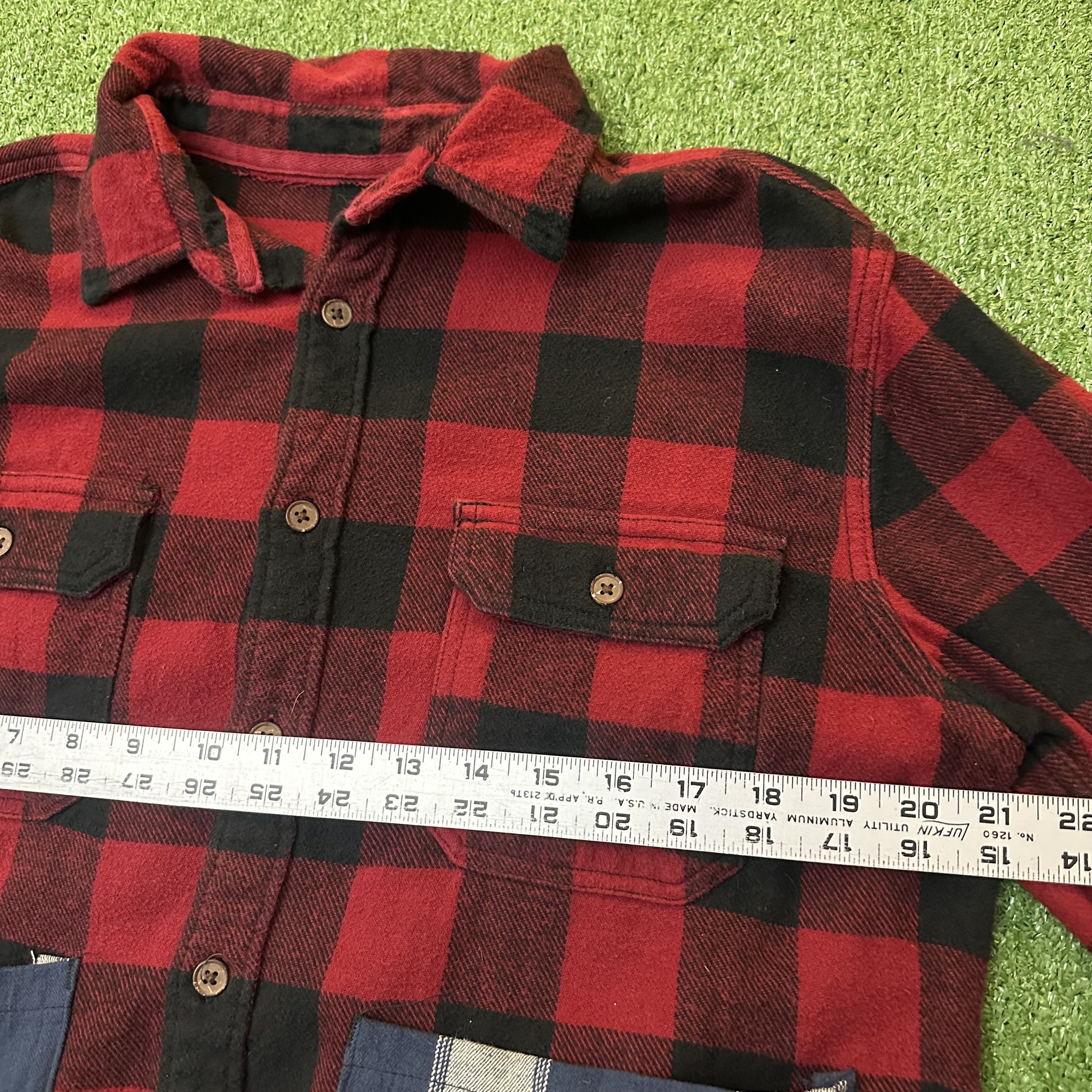 Other Red/Black Retro Plaid Patchwork Button Up Flannel Size US M / EU 48-50 / 2 - 4 Thumbnail