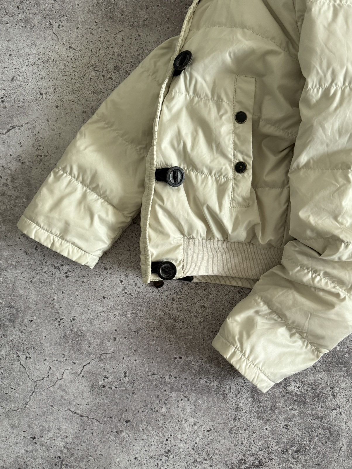 Moncler Vintage Moncler Cropped Down Puffer Bomber Jacket | 3 Size M / US 6-8 / IT 42-44 - 3 Thumbnail