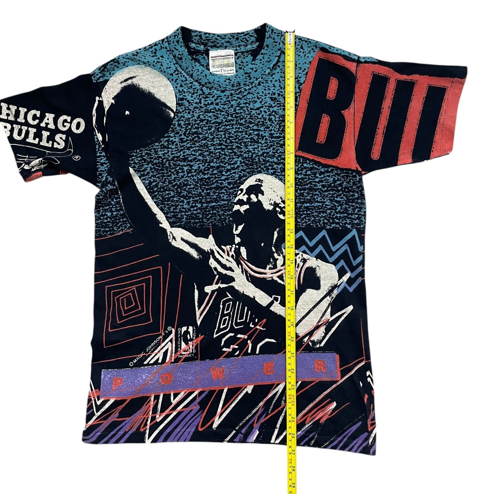 NBA VTG 90s CHICAGO BULLS JORDAN AOP MAGIC JOHNSON T'S T-SHIRT Size US M / EU 48-50 / 2 - 7 Thumbnail