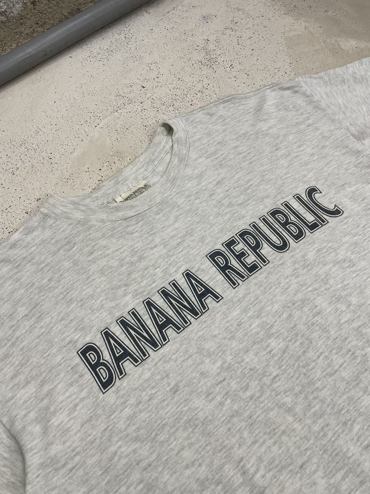 Banana Republic × Vintage Vintage USA Banana Republic Font Single Stich Tee Size US S / EU 44-46 / 1 - 5 Thumbnail