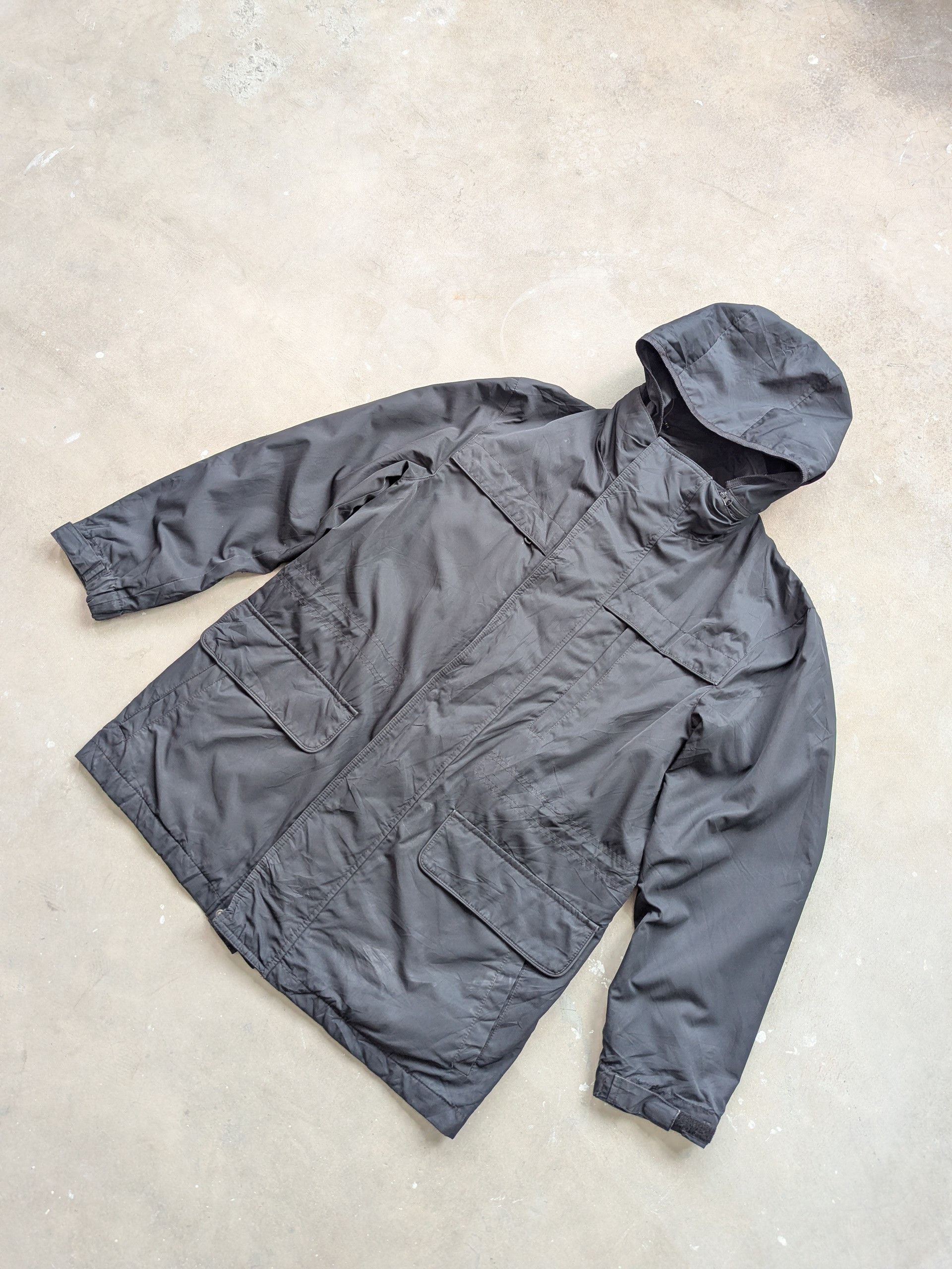 Japanese Brand × Uniqlo Uniqlo Premium Down Coat Hoodie Gorpcore Size US L / EU 52-54 / 3 - 2 Thumbnail