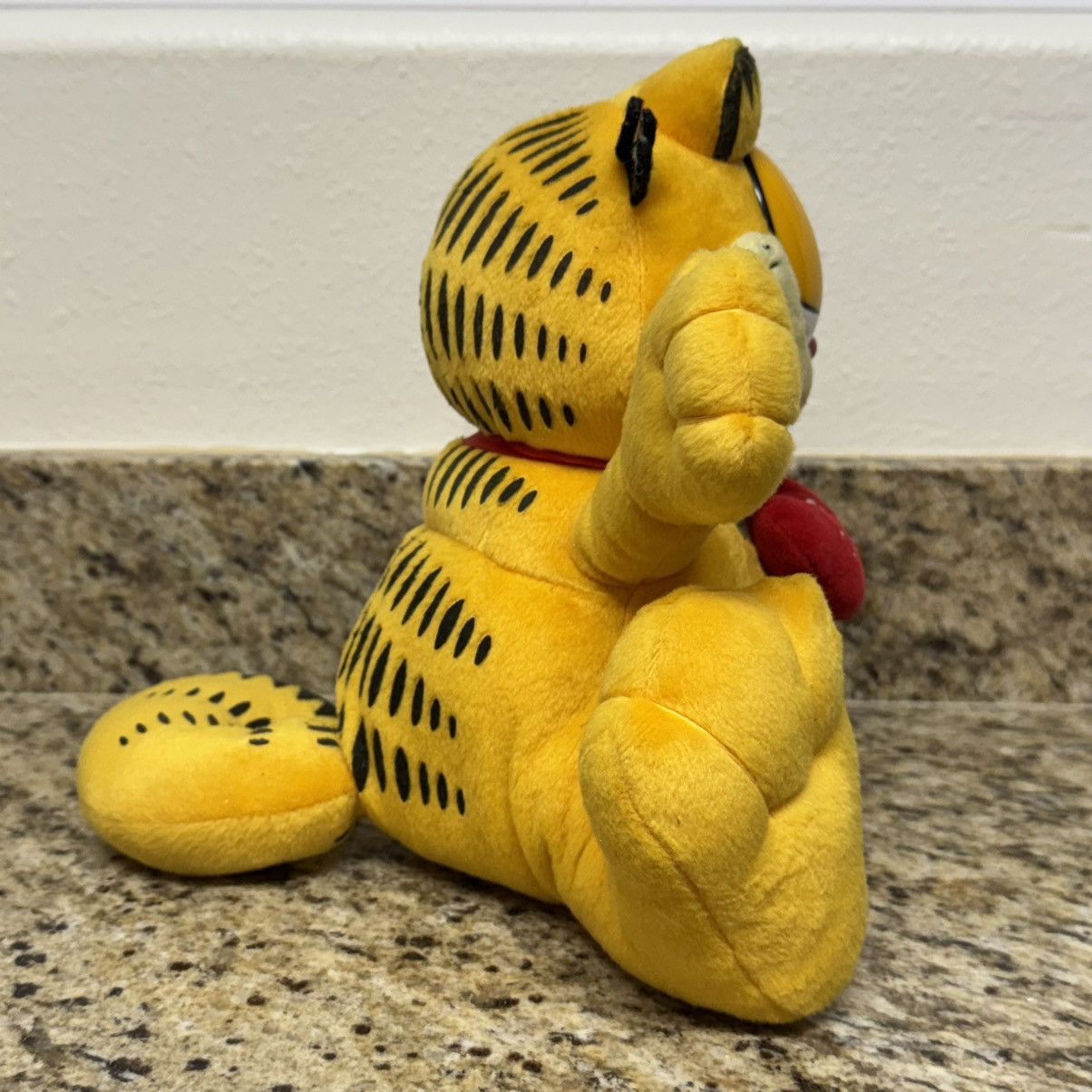 Vintage Vintage Garfield Te Quiero” 11” Spanish Valentines Day Plush Size ONE SIZE - 3 Thumbnail