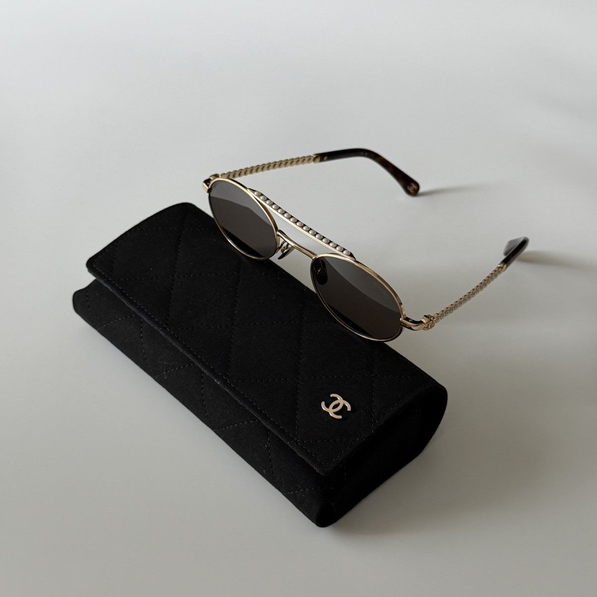 Chanel Chanel Sunglasses Size ONE SIZE - 2 Thumbnail