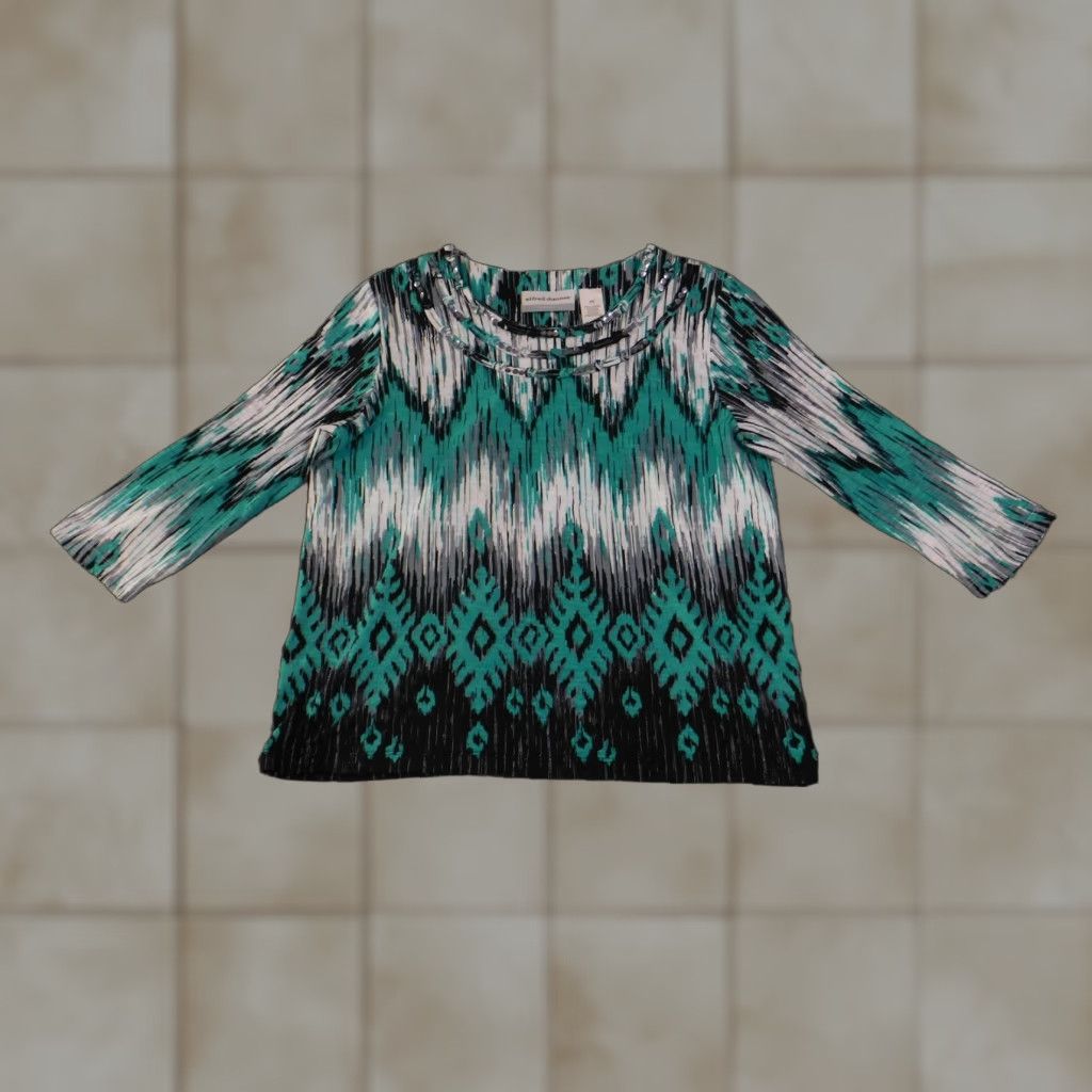Vintage VINTAGE Alfred Dunner Shirt Womens Petite Small Teal Black White Ikat 3/4 Sleeve Beaded Sequin Pullover Knit Blouse Womens PS Petite Small Size S / US 4 / IT 40 - 1 Thumbnail
