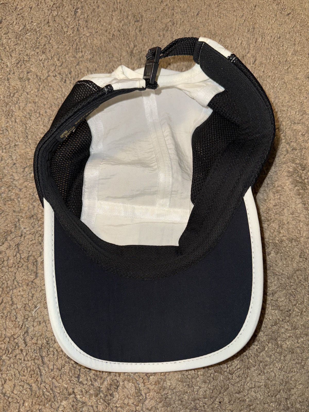 October's Very Own Ovo running hat Size ONE SIZE - 2 Thumbnail