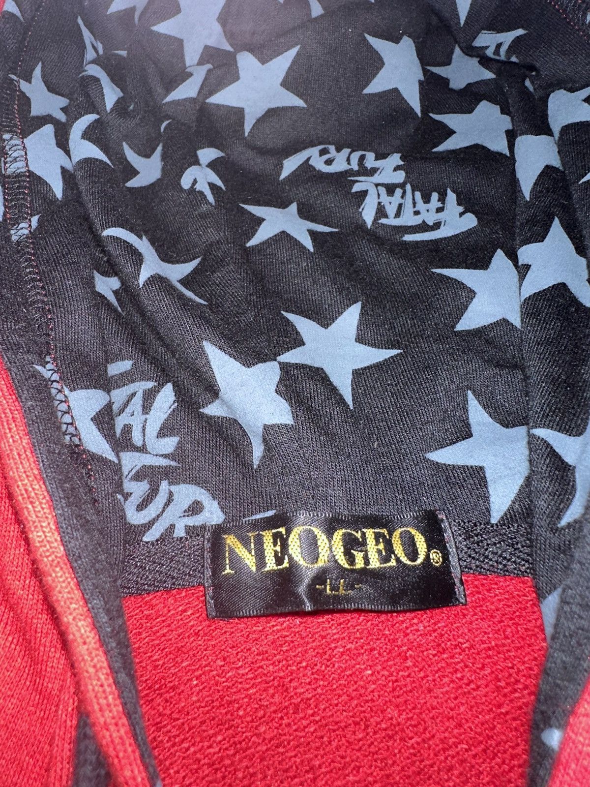 Anime × Japanese Brand × Nintendo RARE ‼️ VINTAGE TERRY BOGARD FATAL FURY VIDEO GAME HOODIE Size US M / EU 48-50 / 2 - 6 Thumbnail