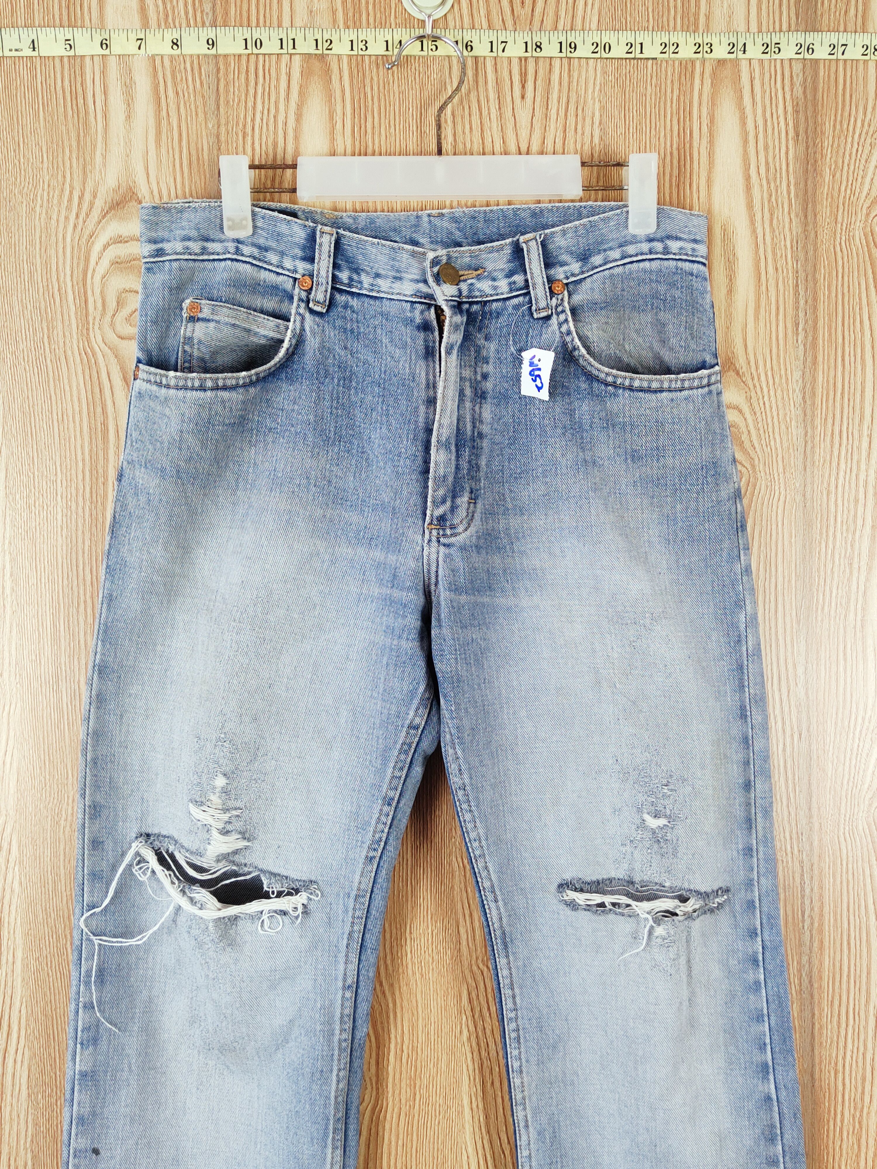 Japanese Brand Lee vintage blue Distressed Ripped Jeans #W652 Size US 32 / EU 48 - 2 Thumbnail