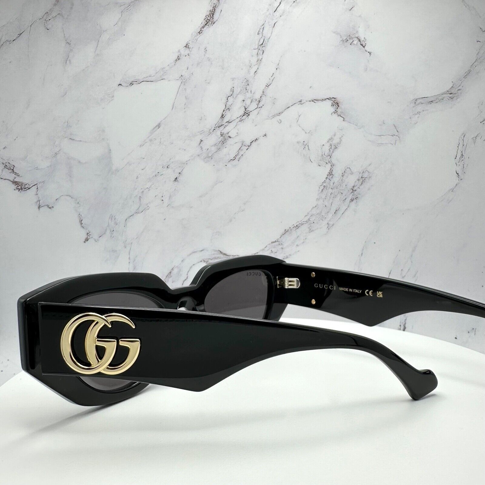 Gucci Sunglasses Black Cat Eye Gold Interlocking GG Logo