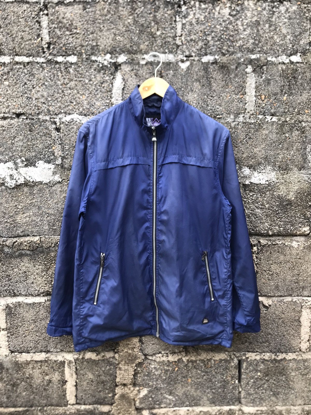 Vintage Vintage First Down USA Windbreaker Jacket Size US S / EU 44-46 / 1 - 1 Thumbnail