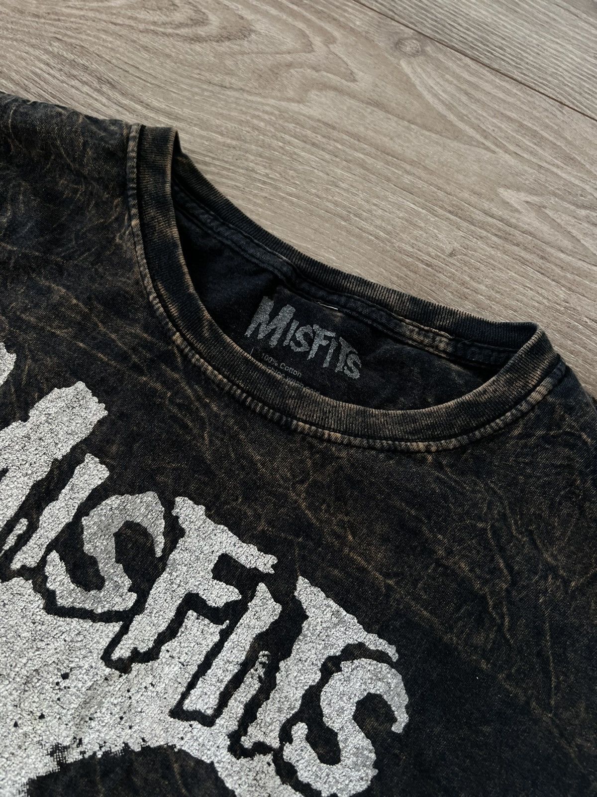 Misfits Abstract Pattern Misfits Big Logo Vintage Merch Tee Size US L / EU 52-54 / 3 - 14 Thumbnail