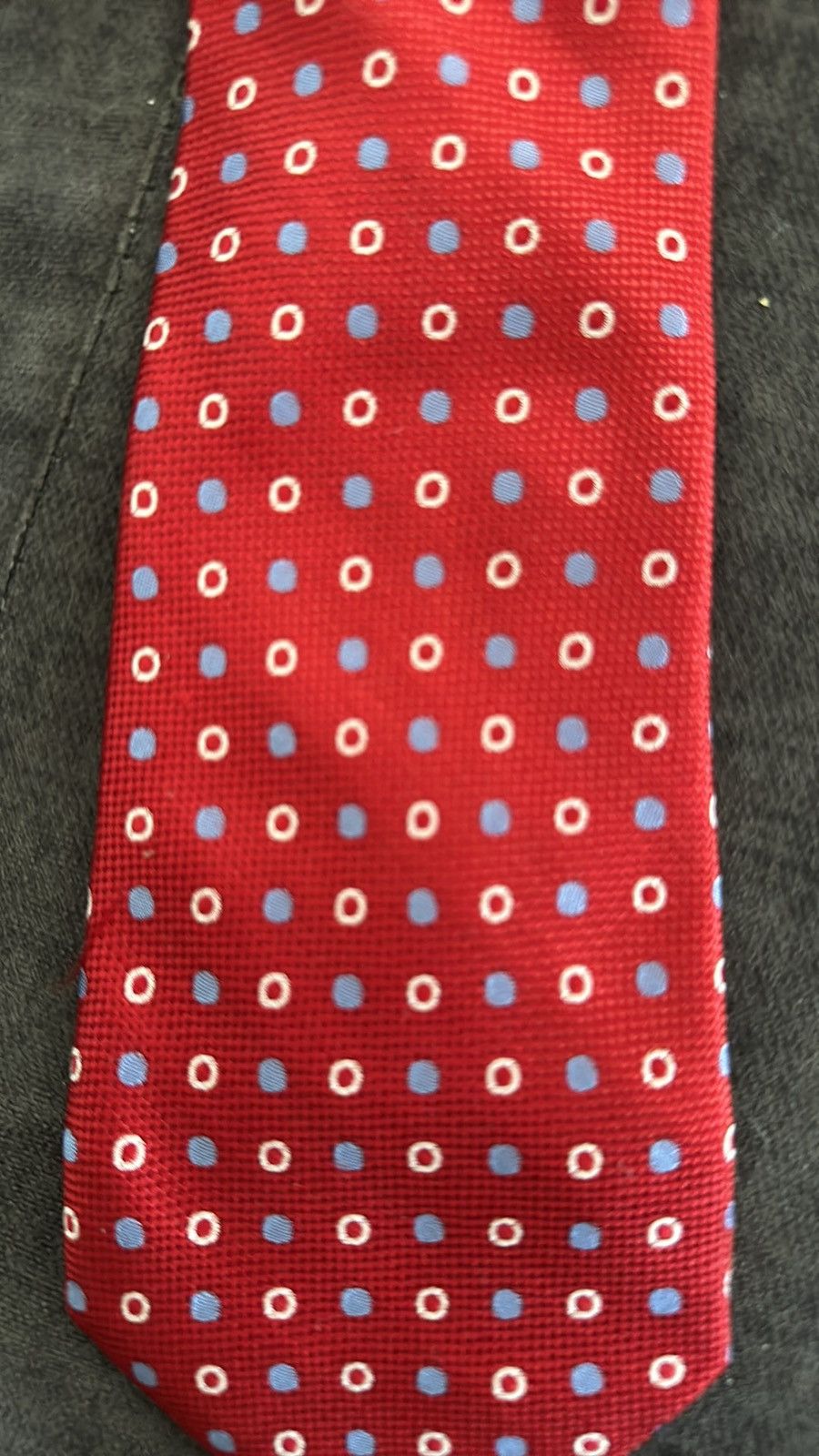 Tom James Tom James tie in great condition. Size ONE SIZE - 1 Thumbnail