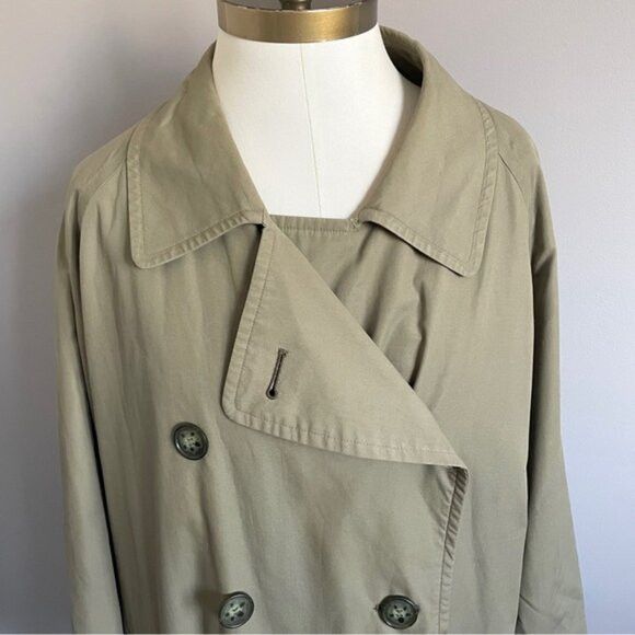 Burberry Vintage Burberry Khaki Light Trench Coat - 38R / L-XL Size US L / EU 52-54 / 3 - 3 Thumbnail
