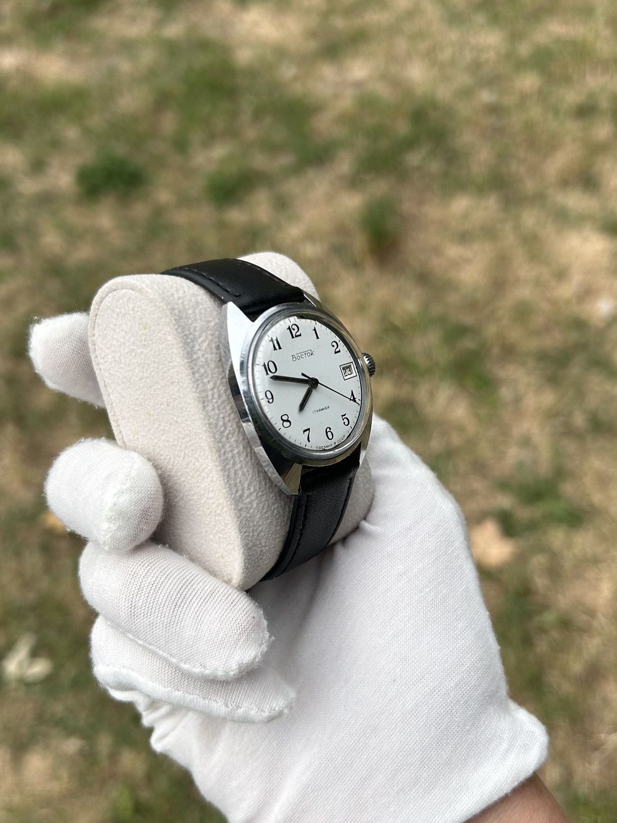 Vintage Vintage Watch Vostok USSR Soviet Mechanical 1980s Size ONE SIZE - 4 Thumbnail