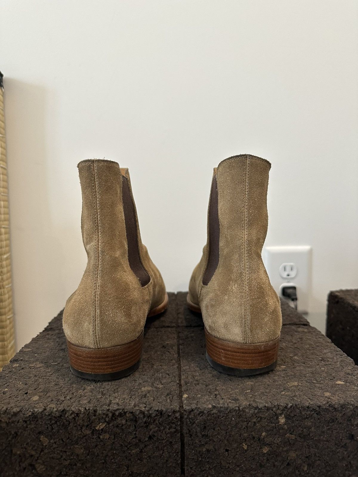 Saint Laurent Paris Tan Suede Chelseas Size US 8 / EU 41 - 4 Thumbnail