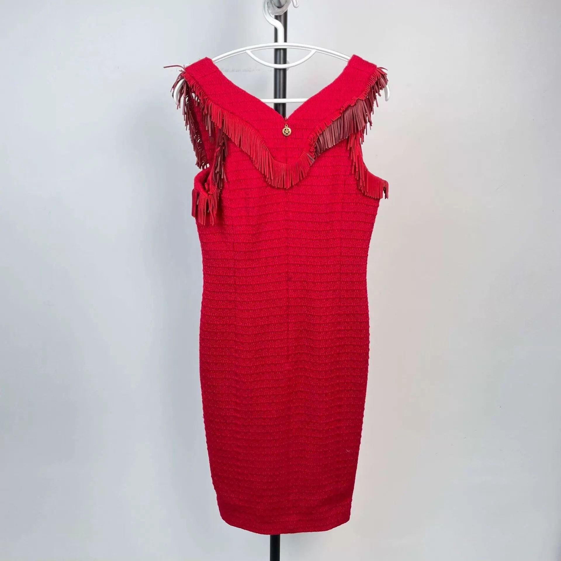 Chanel Chanel Red Dress 38 Size S / US 4 / IT 40 - 1 Thumbnail
