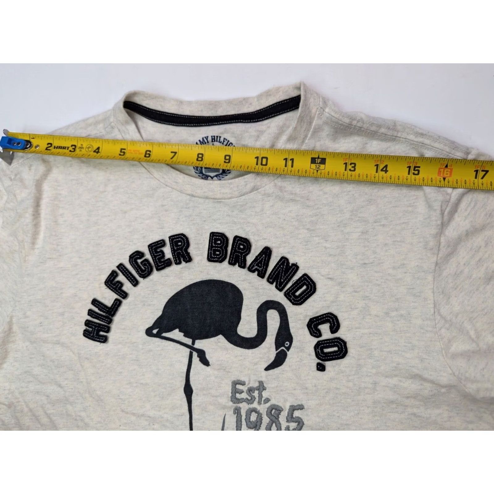 Tommy Hilfiger VINTAGE Tommy Hilfiger Shirt Men Small Gray Black Surf Embroidered Tee Size US S / EU 44-46 / 1 - 6 Thumbnail