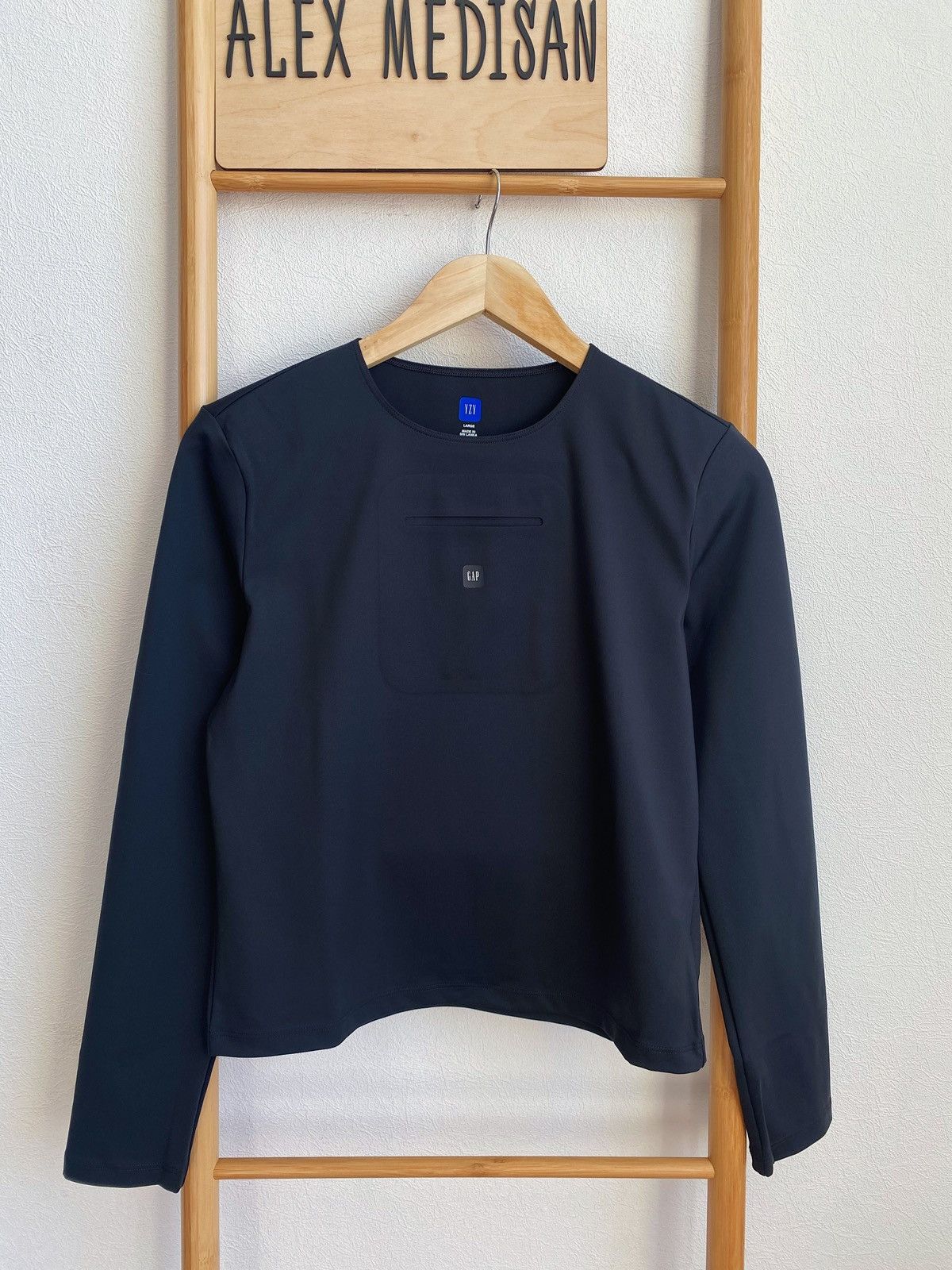 Balenciaga × Gap × Yeezy Yeezy Gap Engineered By Balenciaga Long Sleeve Second Skin Size L / US 10 / IT 46 - 1 Thumbnail