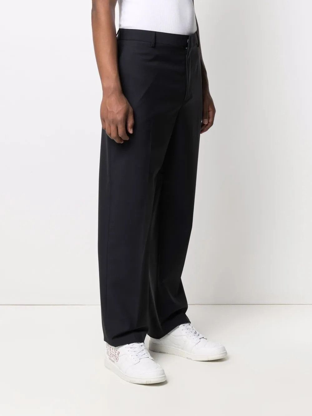 Valentino o1y0525 Casual Pant in Midnight Blue Size US 32 / EU 48 - 2 Thumbnail