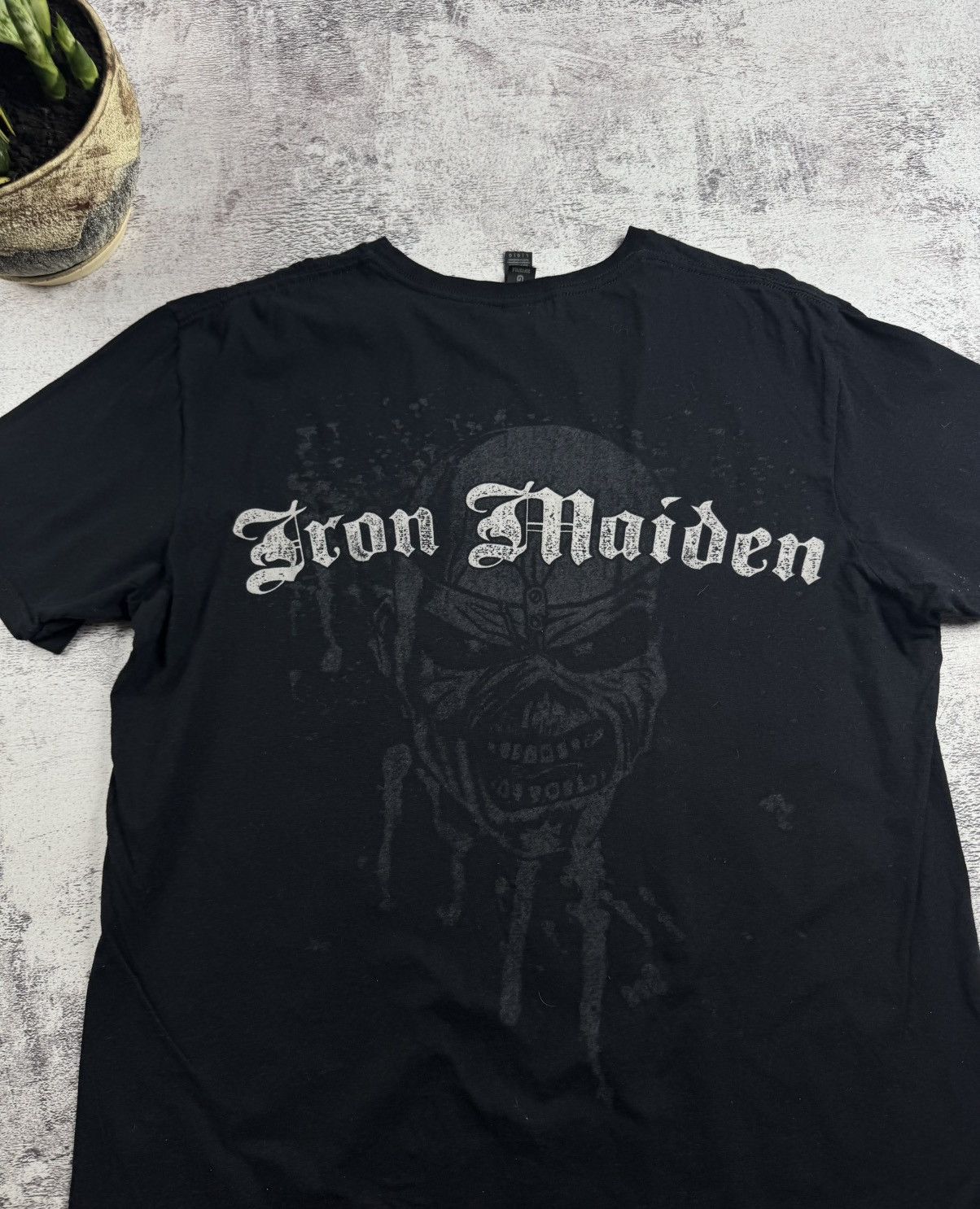 Iron Maiden Iron Maiden 2011 The Trooper Rock Tour Rap Faded Merch Devil Band T Shirt Jersey Size US L / EU 52-54 / 3 - 9 Thumbnail