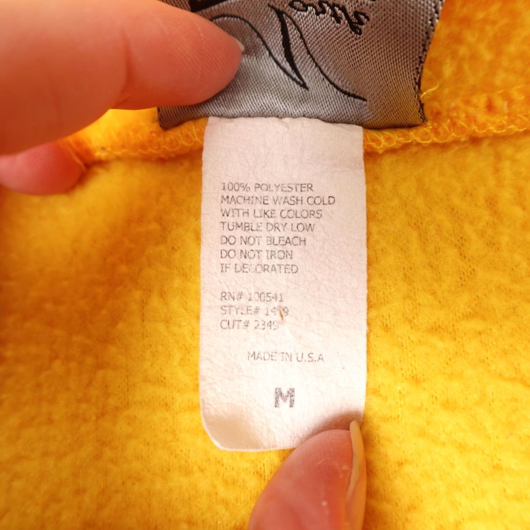 Vintage VINTAGE Busch Gardens Fleece Pullover Mens Medium Yellow Quarter Zip Made In USA Size US M / EU 48-50 / 2 - 3 Thumbnail