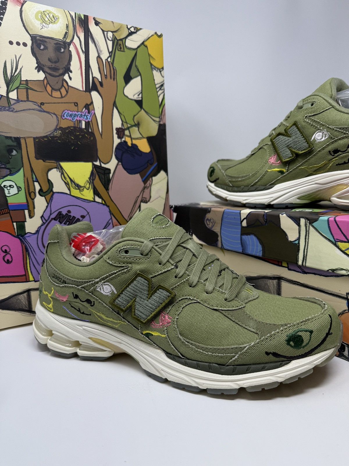New Balance New Balance 2002R Bryant Giles What Now? M2002RAG Men's size Size US 11 / EU 44 - 2 Thumbnail
