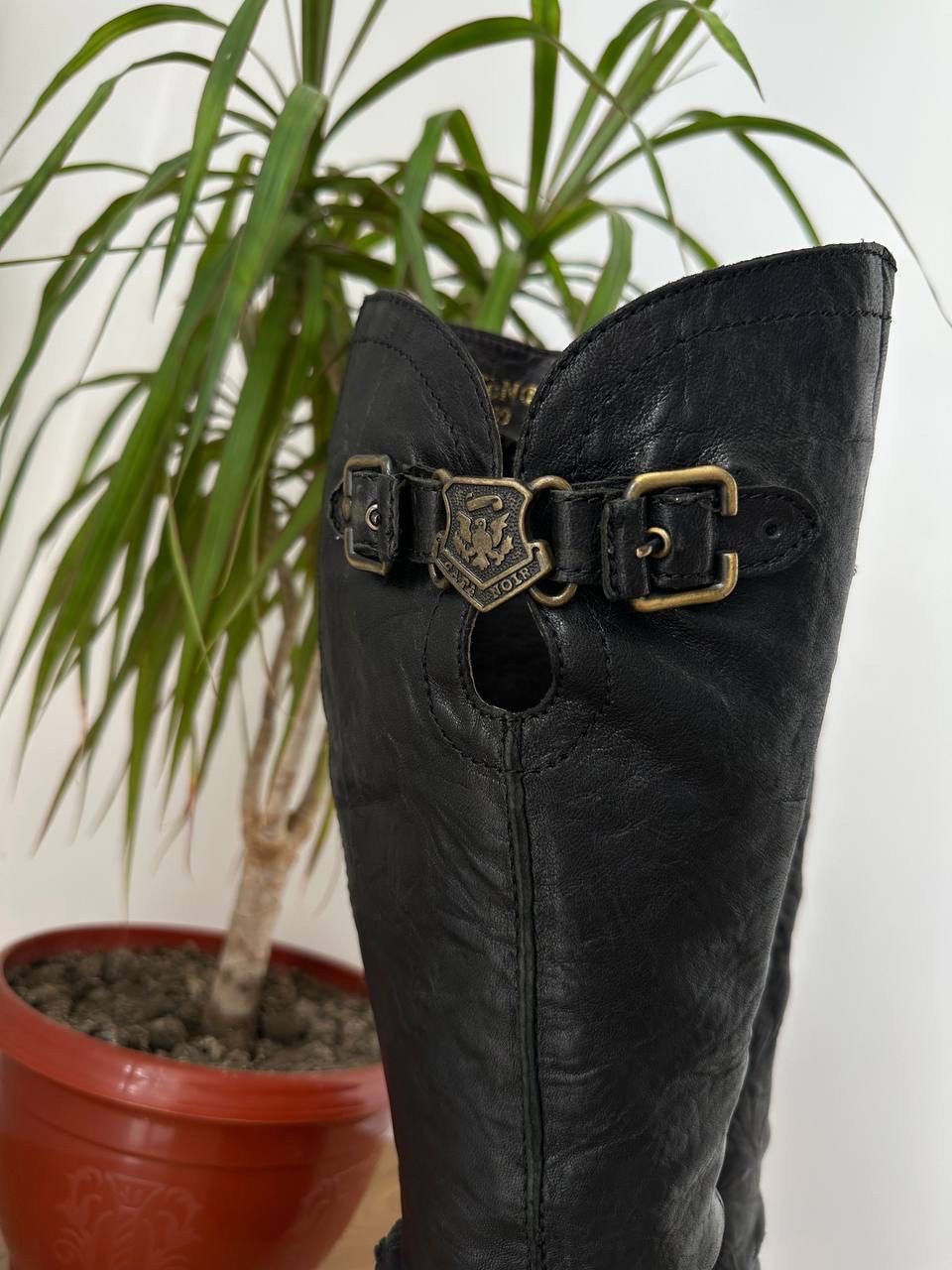 Genuine Leather × Japanese Brand CAFENOIR Women’s Black Leather Knee-High Italian Boots Size US 8.5 / IT 38.5 - 5 Thumbnail