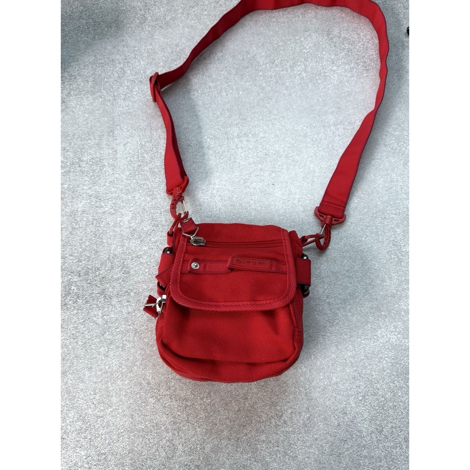 Diesel VINTAGE Diesel Red Messenger Bag Y2K Men’s Shoulders Bag Unisex Size ONE SIZE - 2 Thumbnail