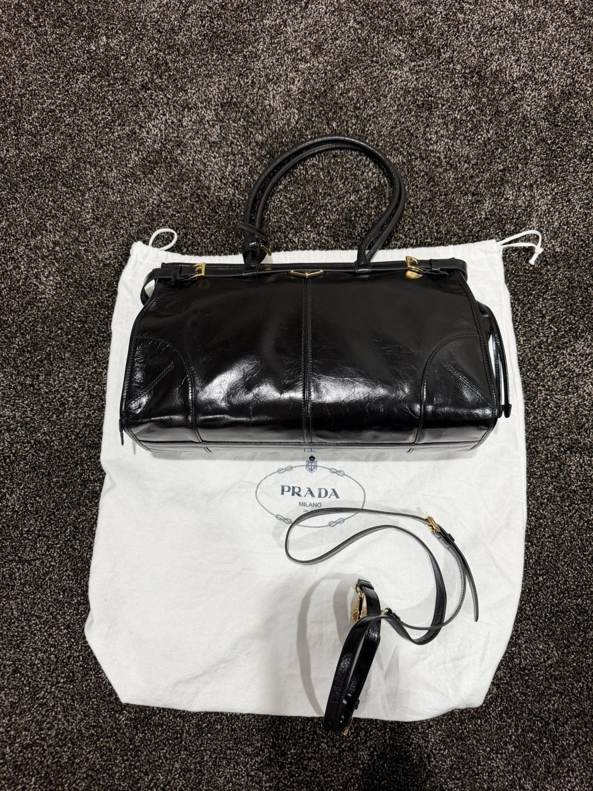 Prada Prada Bonnie Large Black Glossy Leather Handbag Size ONE SIZE - 14 Thumbnail