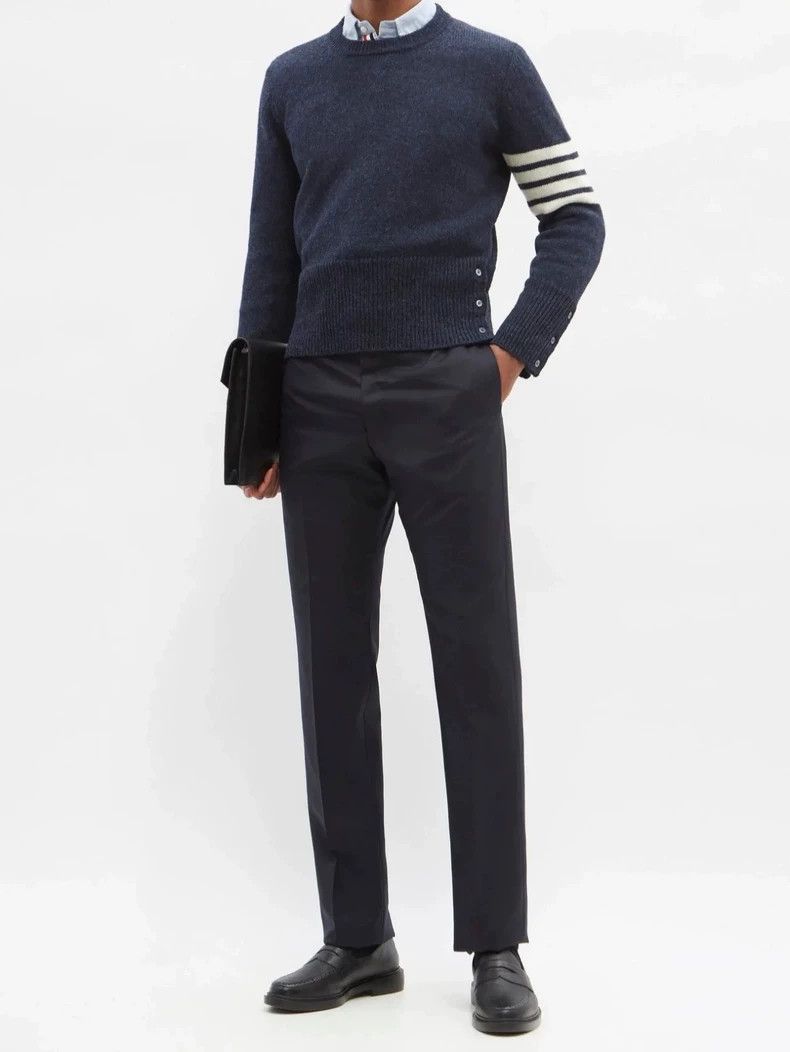 Thom Browne Thom browne Classic four-bar round-neck sweater 2503-Nexta Size US M / EU 48-50 / 2 - 9 Thumbnail
