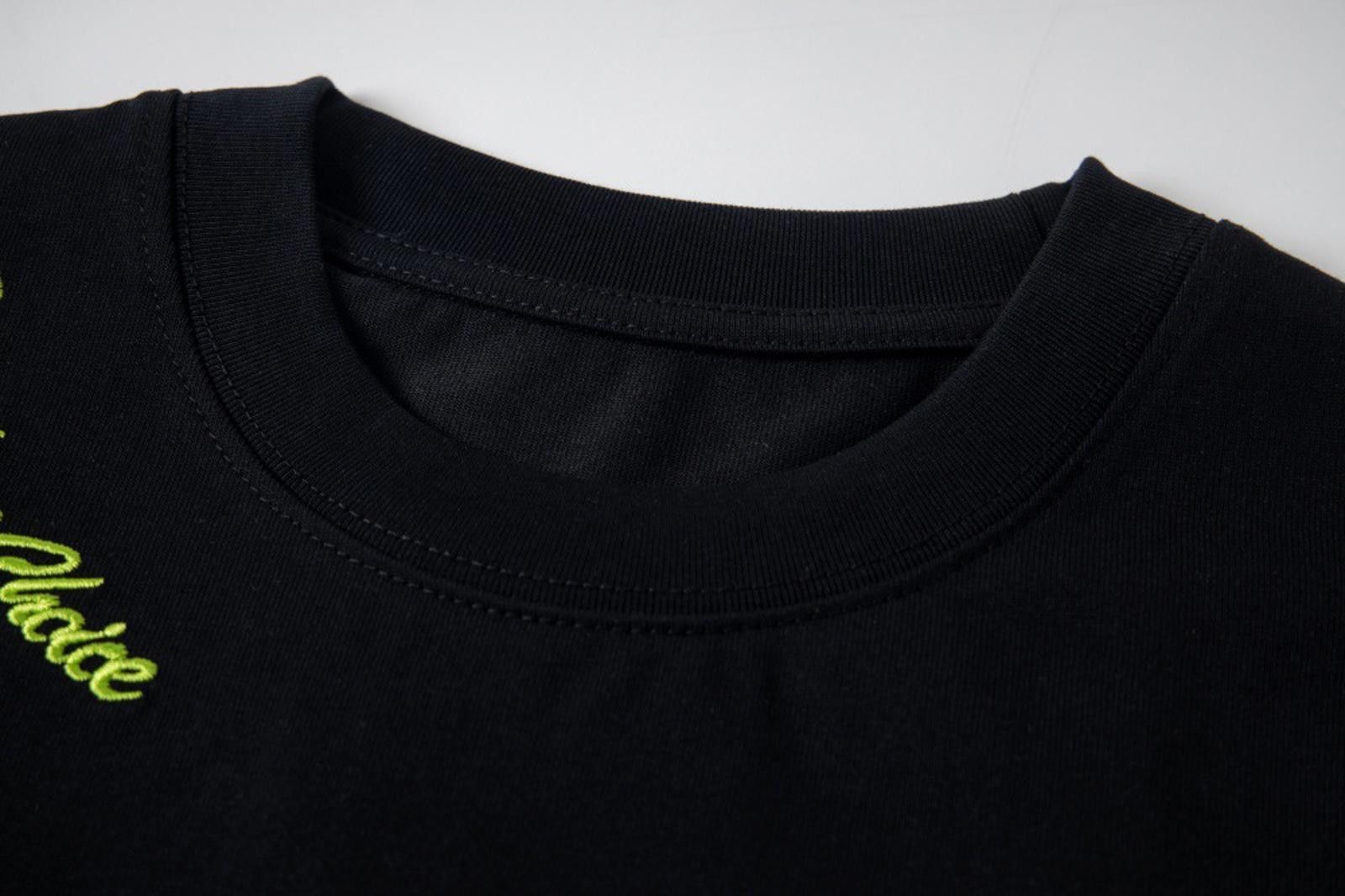 Other Embroidered Floral Black T-Shirt Size US M / EU 48-50 / 2 - 6 Thumbnail