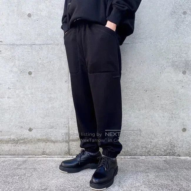 N.Hoolywood n.hoolywood black track pants for men. Size US 40 / EU 56 - 8 Thumbnail