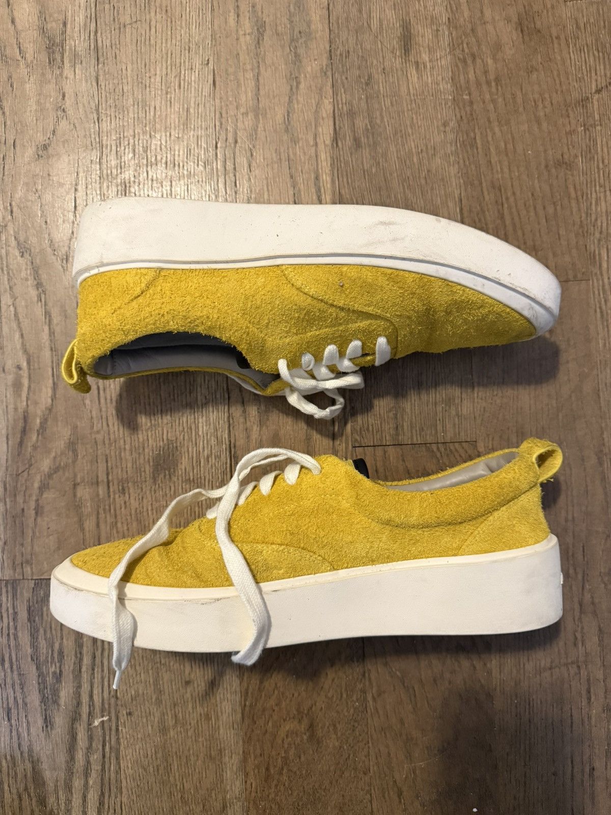 Fear of God Fear of God suede skate lows yellow Size US 7 / EU 40 - 1 Thumbnail