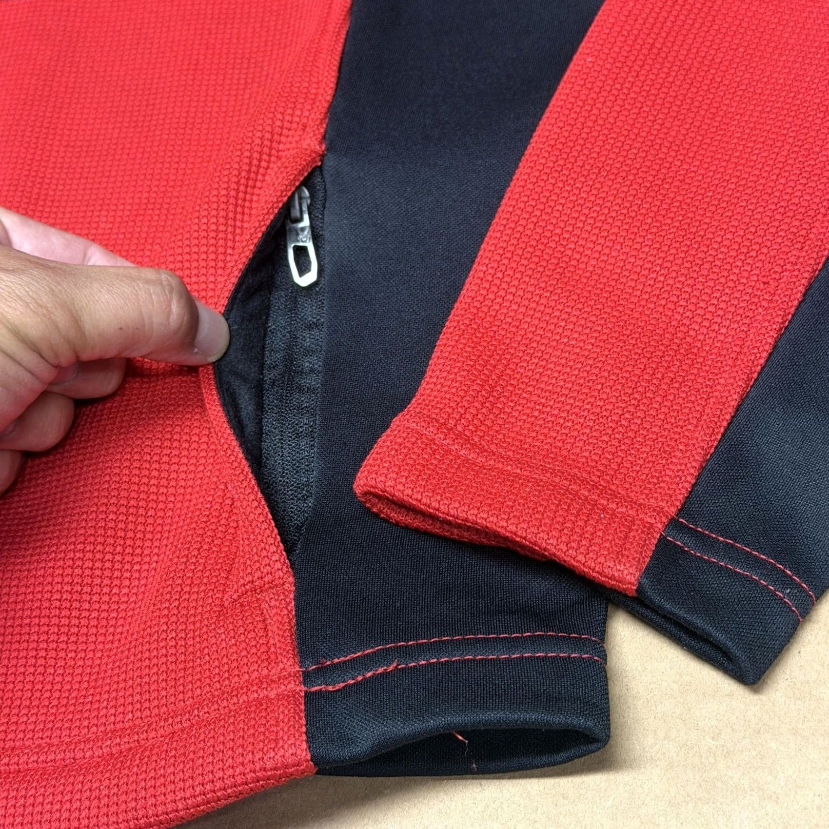 Spyder Spyder Pullover Mens Small Red Black 1/4 Zip Fleece Ski Colorblock Base Layer Size US S / EU 44-46 / 1 - 4 Thumbnail