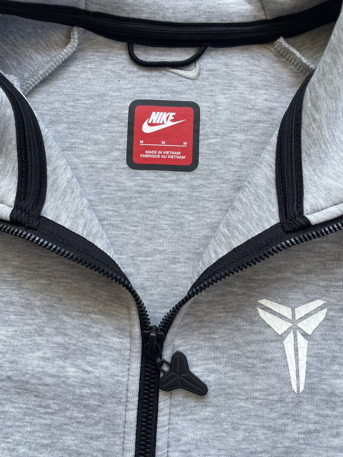 Nike Rare Nike Kobe Bryant Tech Fleece Windrunner Full Zip Jacket Size US M / EU 48-50 / 2 - 8 Thumbnail