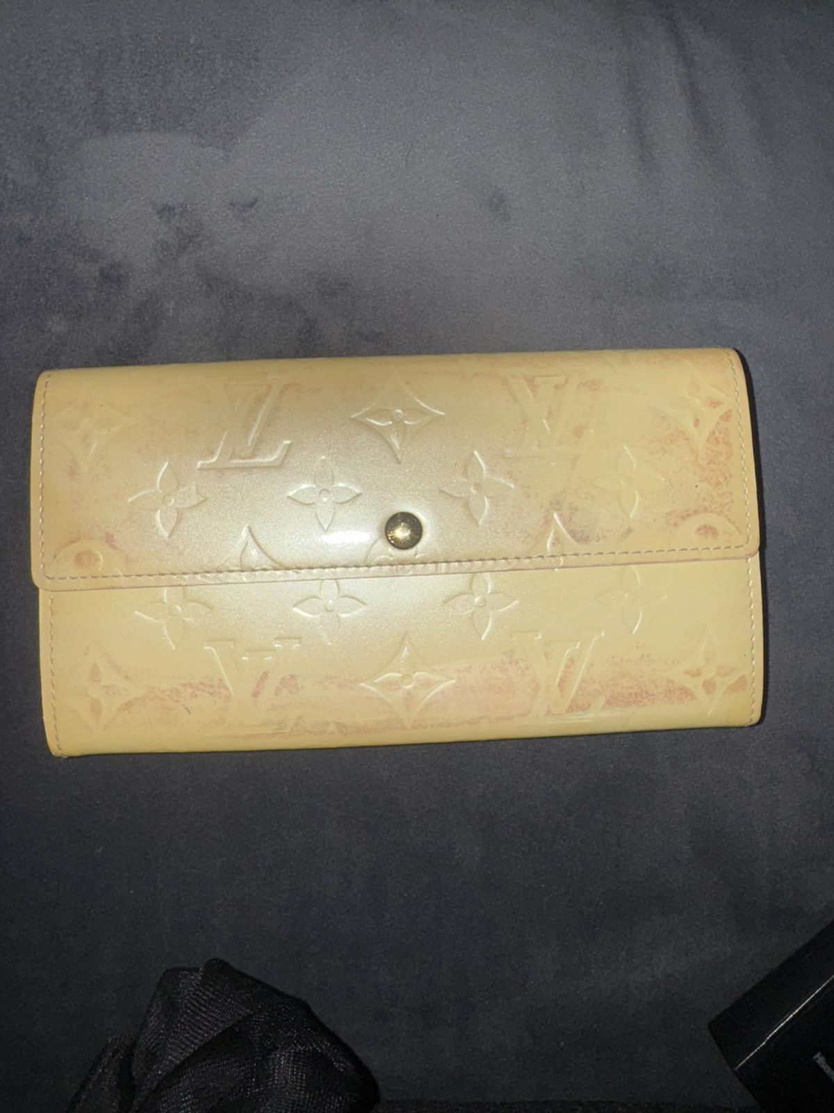 Louis Vuitton Louis Vuitton Long Yellow Monogram Trifold Wallet Size ONE SIZE - 2 Thumbnail