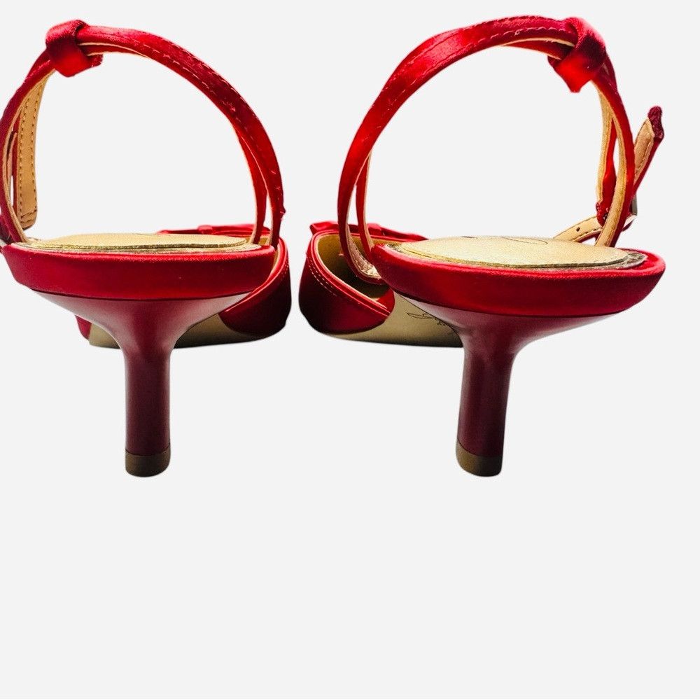 Badgley Mischka New Jewel Badgley Mischka Talasia Kitten Heel Red Satin Pum Size US 7 / IT 37 - 5 Thumbnail