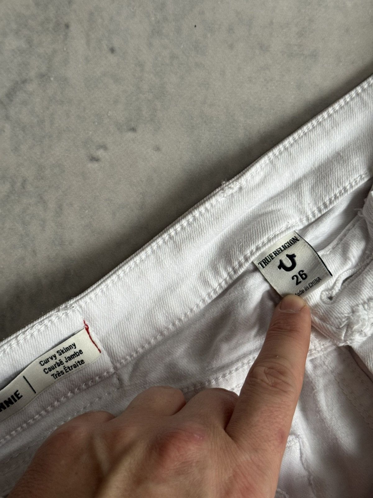 True Religion True religion white jeans wmns skinny style Size 26" / US 2 / IT 38 - 5 Thumbnail