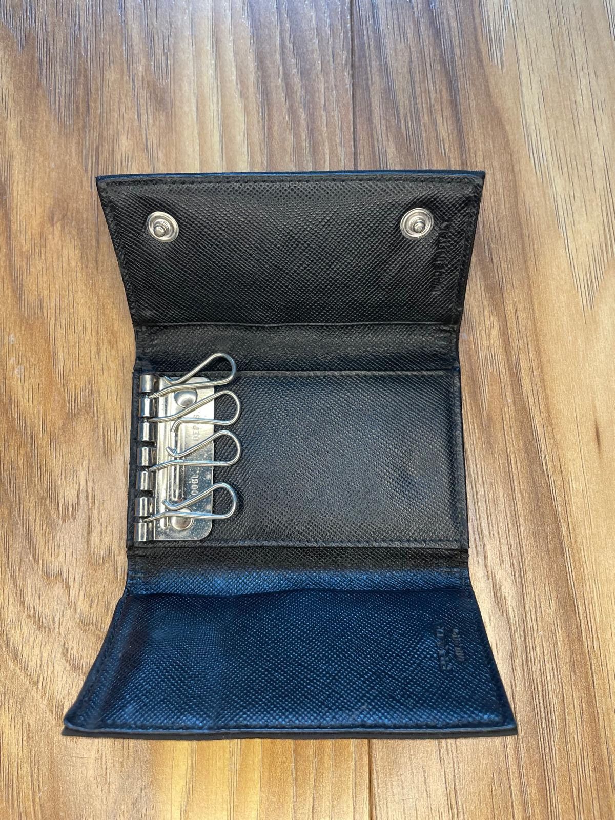 Prada Vintage Prada Leather Key Holder Wallet Size ONE SIZE - 2 Thumbnail