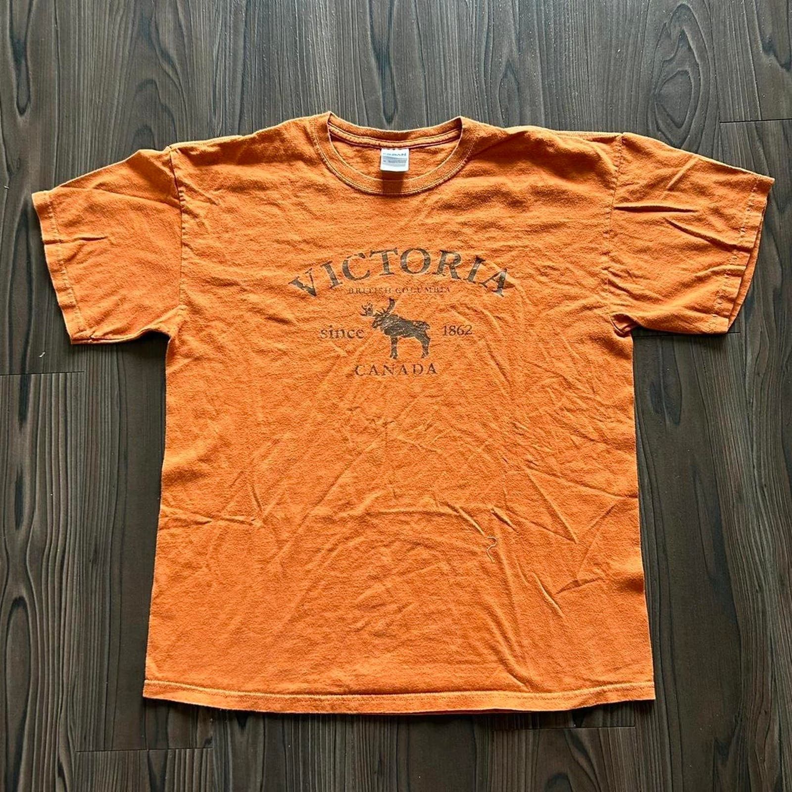 Vintage Y2K Canada Graphic Tee Size US L / EU 52-54 / 3 - 1 Thumbnail